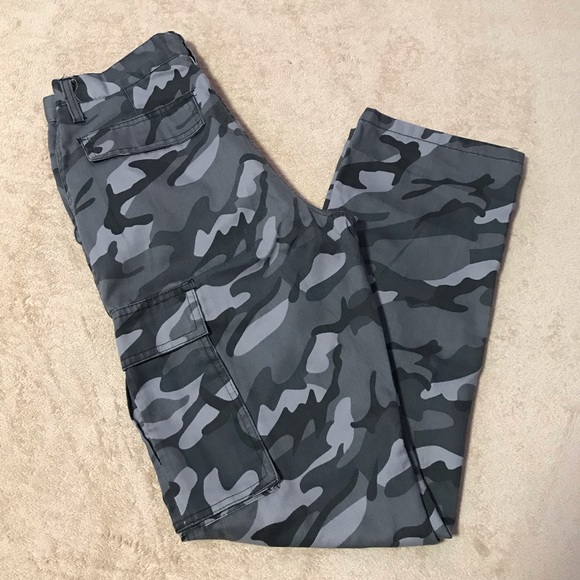 Pants Grey Camo Cargo Pants Poshmark